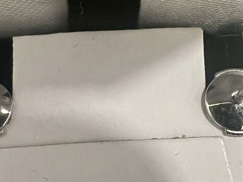 Boucles D'oreilles Puces 0.60 cts Diamants Or 18 Carats