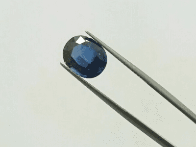 SAPHIR BLEU CORINDON SYNTHETIQUE T. OVALE 10,50 x 8,59 MM