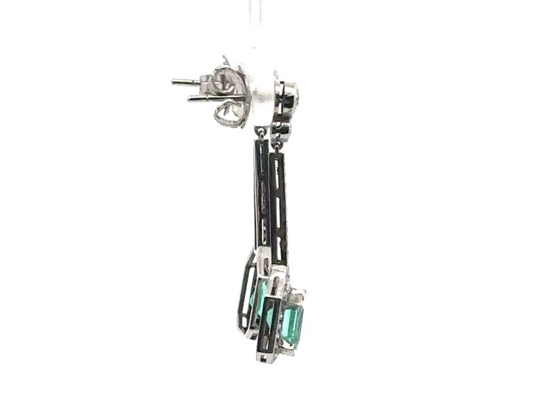 Pendientes largos de Alta Joyeria con Esmeraldas Colombianas y Diamantes