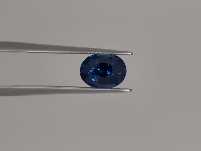 Saphir Royal Blue 2.54cts chauffé